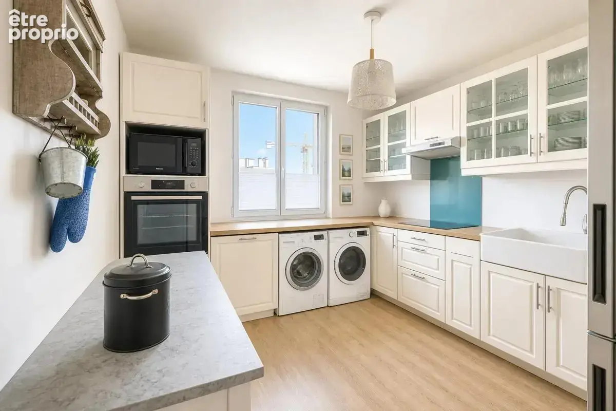 Appartement à SAINT-CYR-SUR-LOIRE