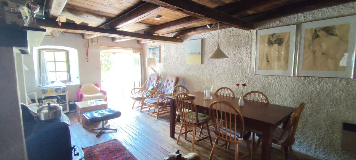 Maison de village mitoyenne au cœur de la Vallouise   Vallouise-Pelvoux - photo 2