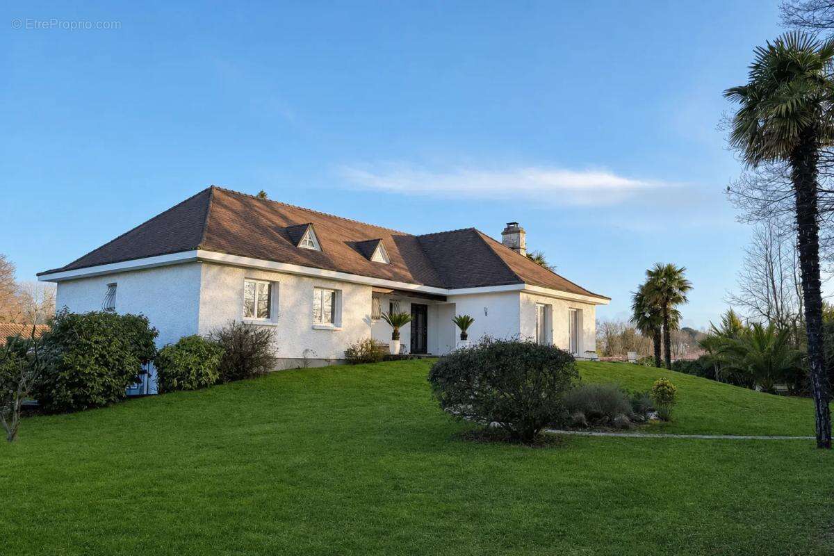 Maison à CHALLANS