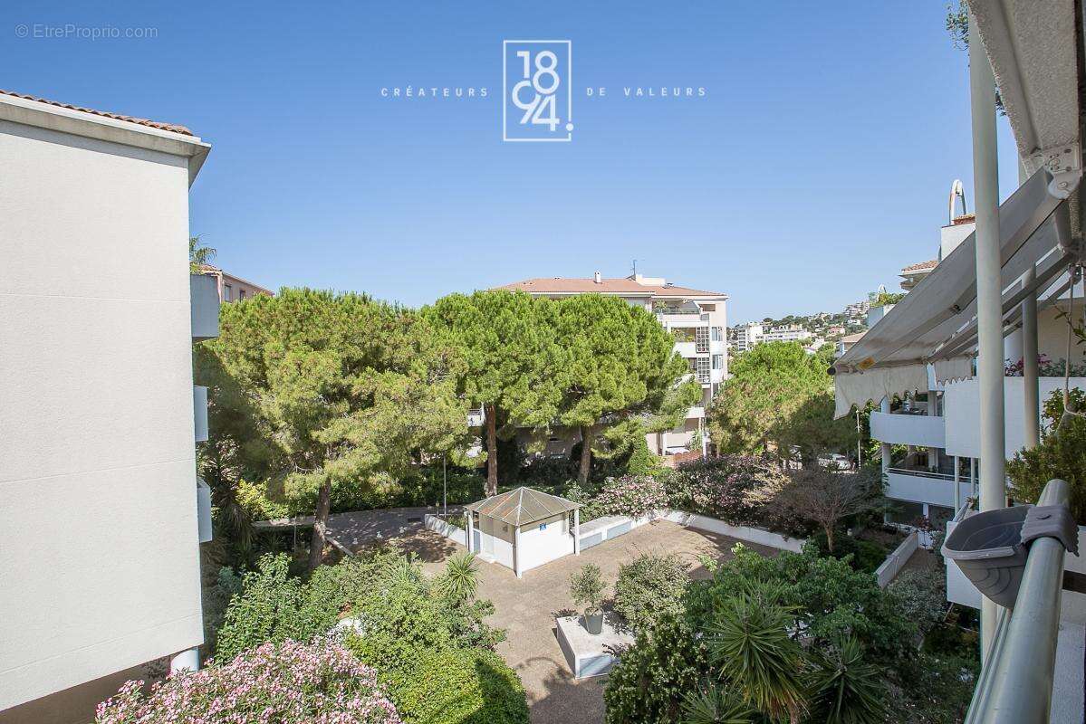 Appartement à MARSEILLE-8E