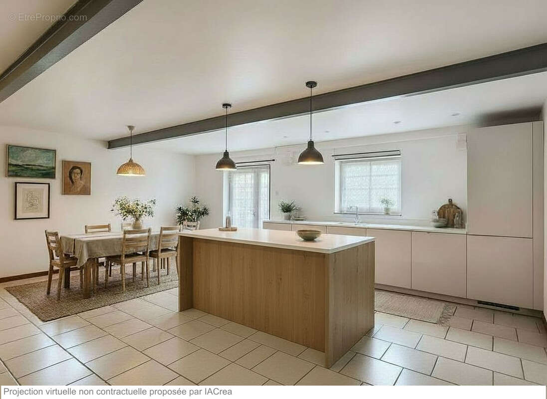 Maison à LES MOITIERS-D'ALLONNE