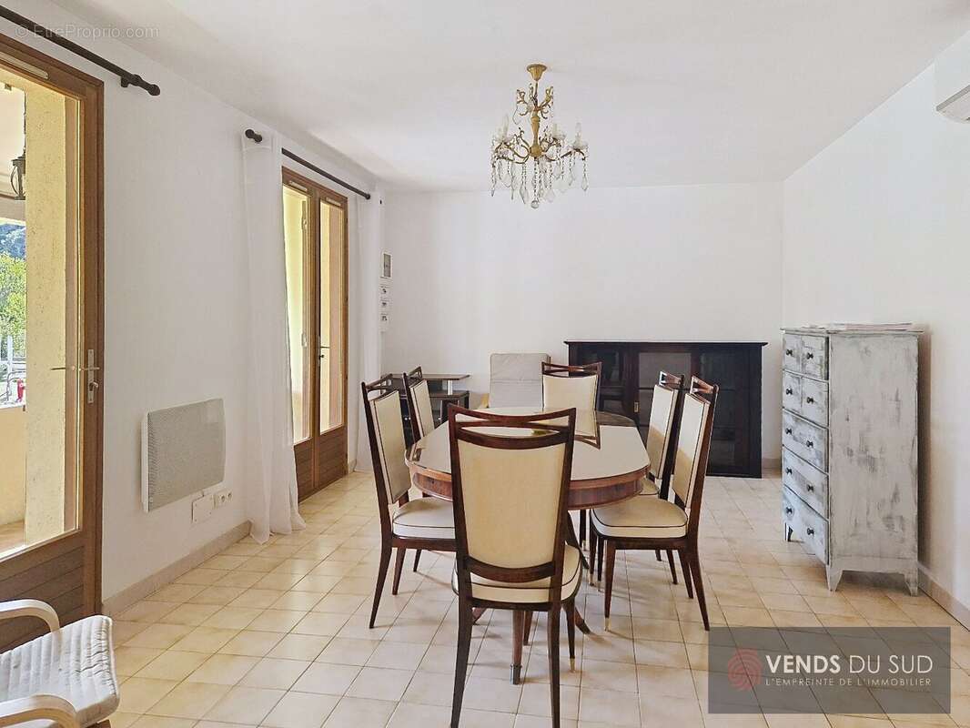 Maison à LAMALOU-LES-BAINS