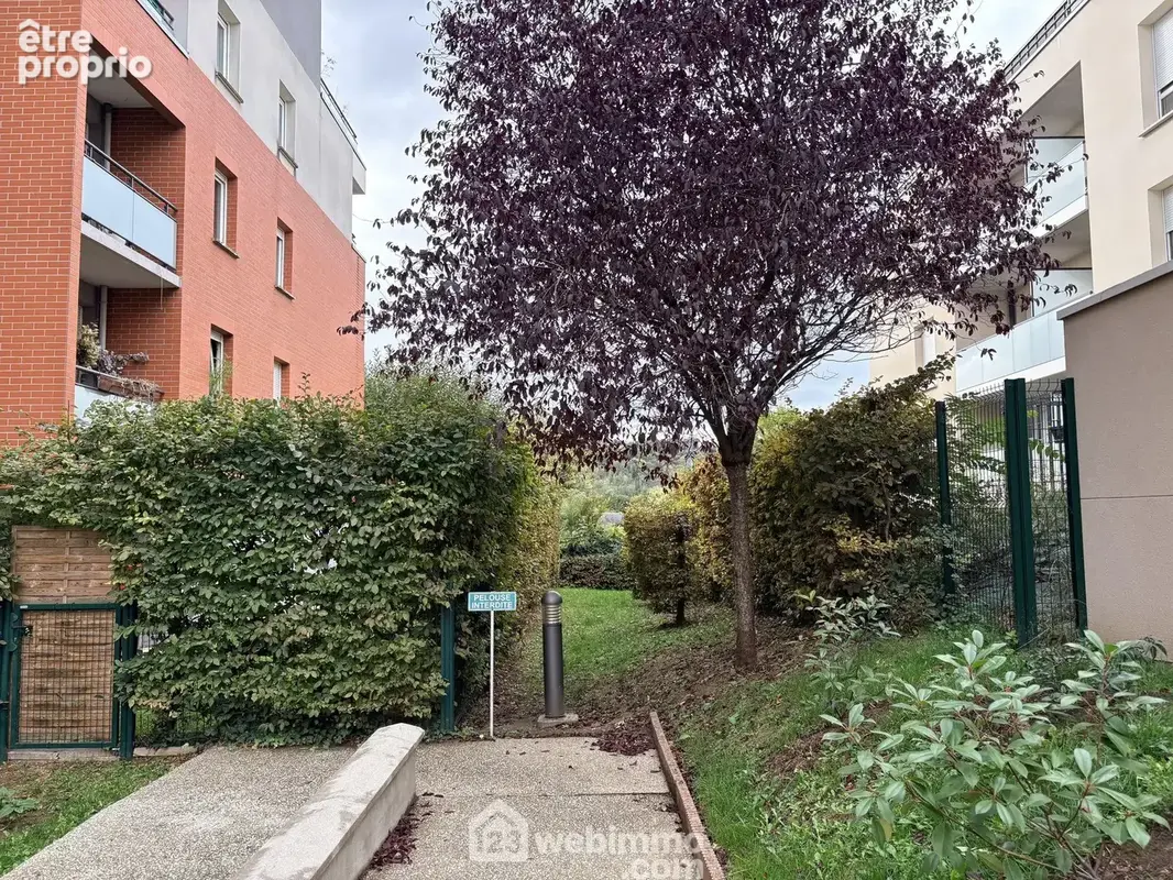 Appartement 2 pièces 49 m² à vendre à Deville-Les-Rouen (76250) - photo 1