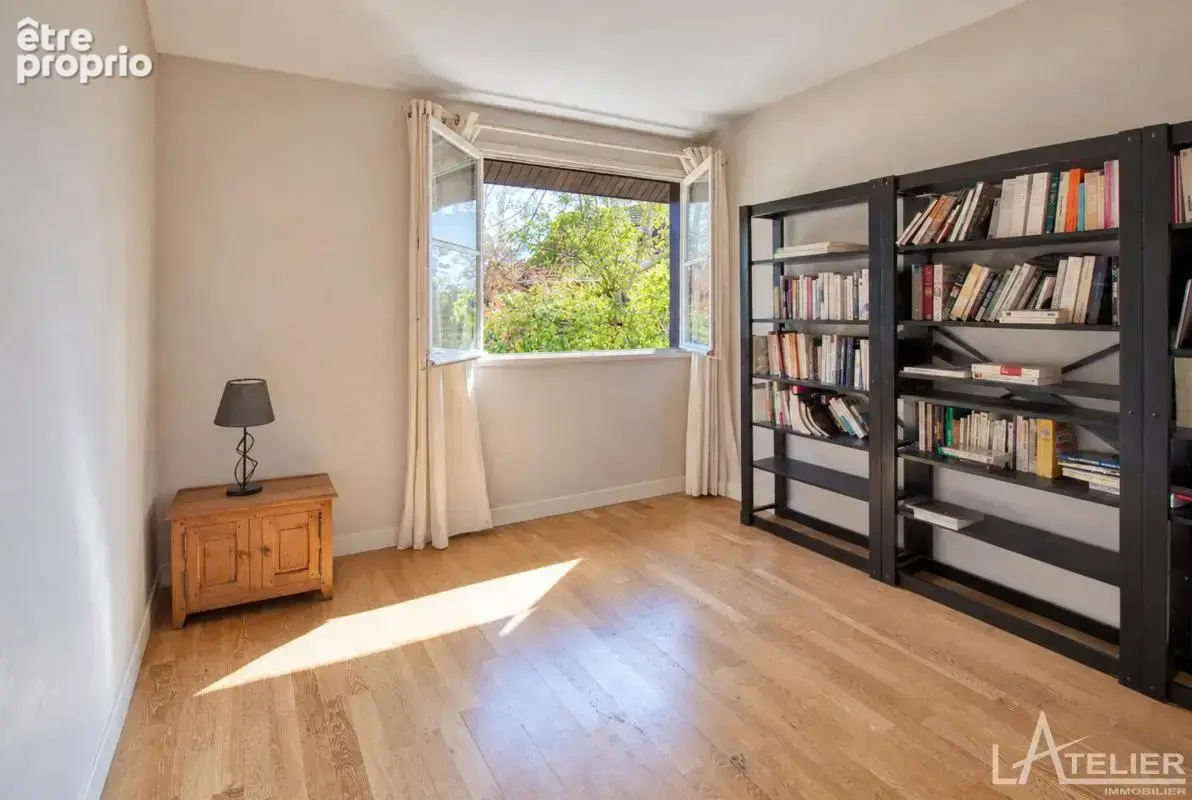 Maison 8 pièces 224 m² à vendre à Saint-Nom-La-Breteche (78860) - photo 10