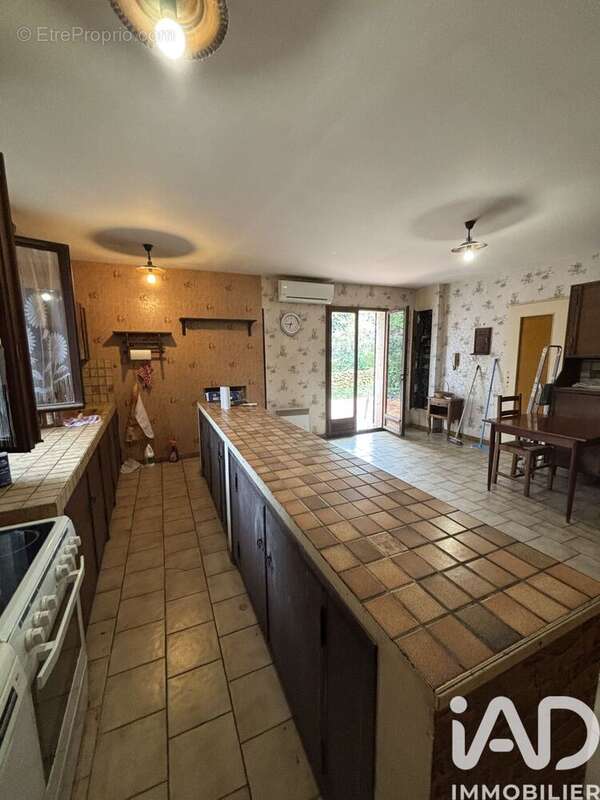 Photo 2 - Appartement à PELISSANNE