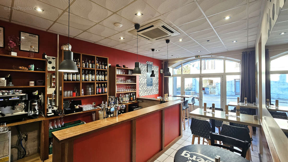 Commerce à LANCRANS