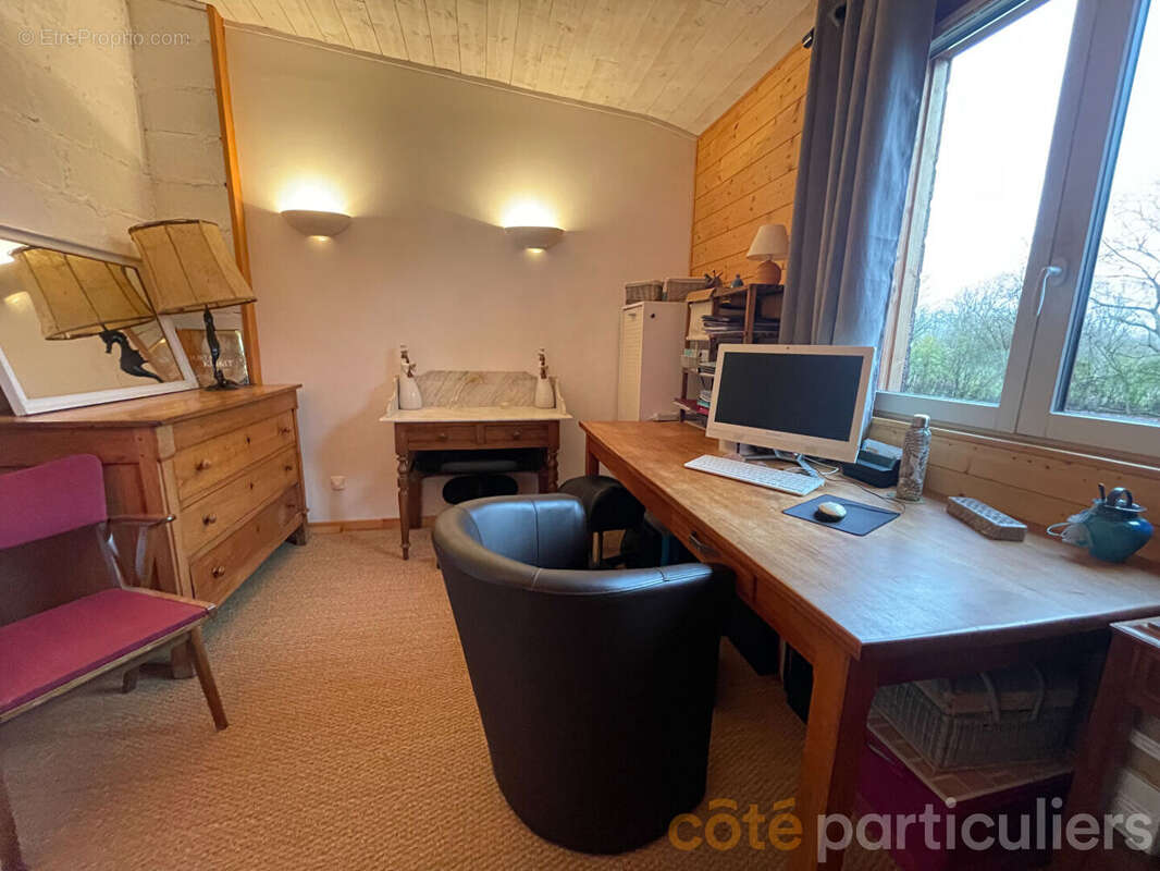 Maison à SAINT-SYMPHORIEN