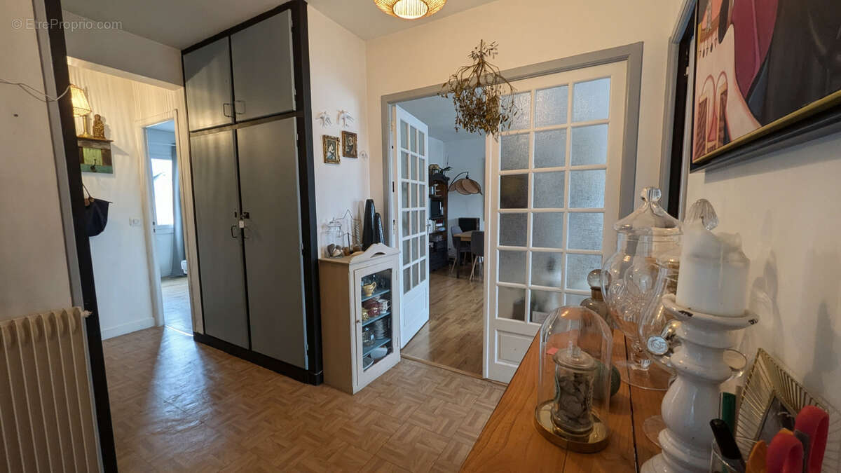 Bel appartement T4 de 86 m2 proche du centre ville en exclusivité - photo 5