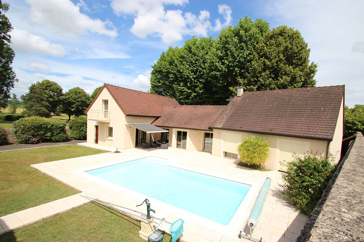 Maison à GIVRY