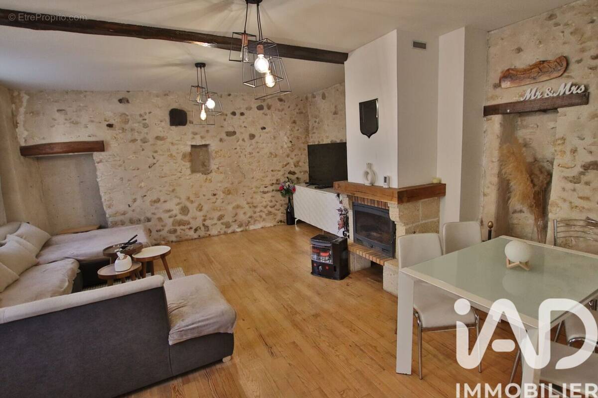 Photo 1 - Maison à DONNEMARIE-DONTILLY