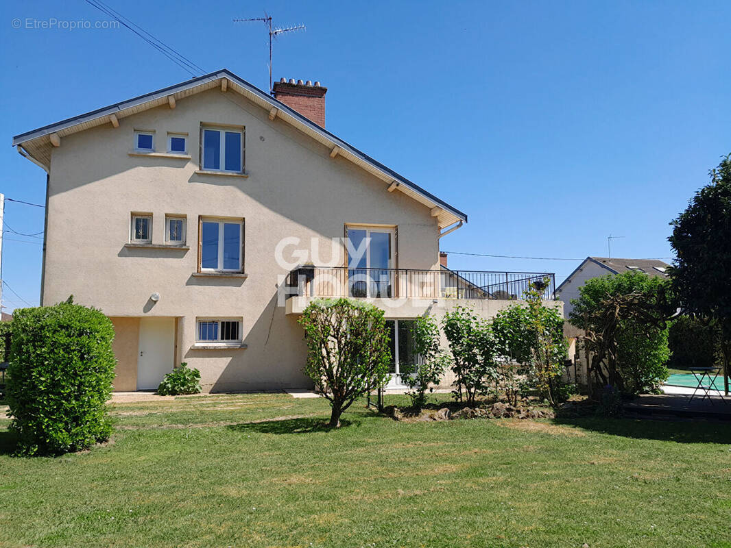 Maison à BOURG-EN-BRESSE