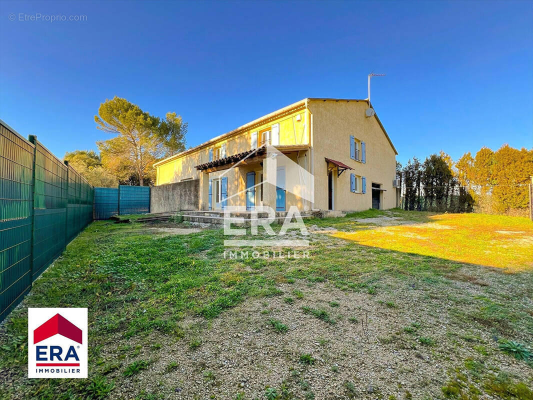 Maison à LORIOL-DU-COMTAT