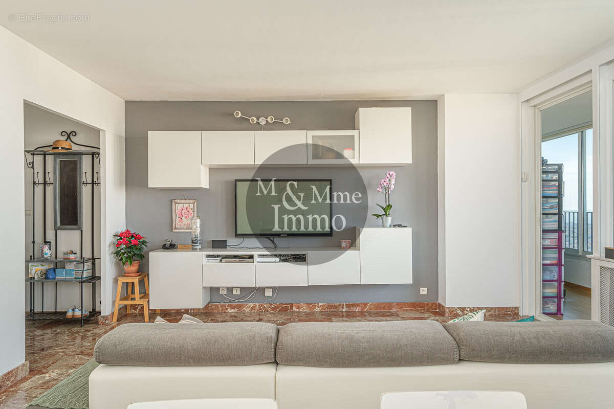 Appartement à MARSEILLE-9E