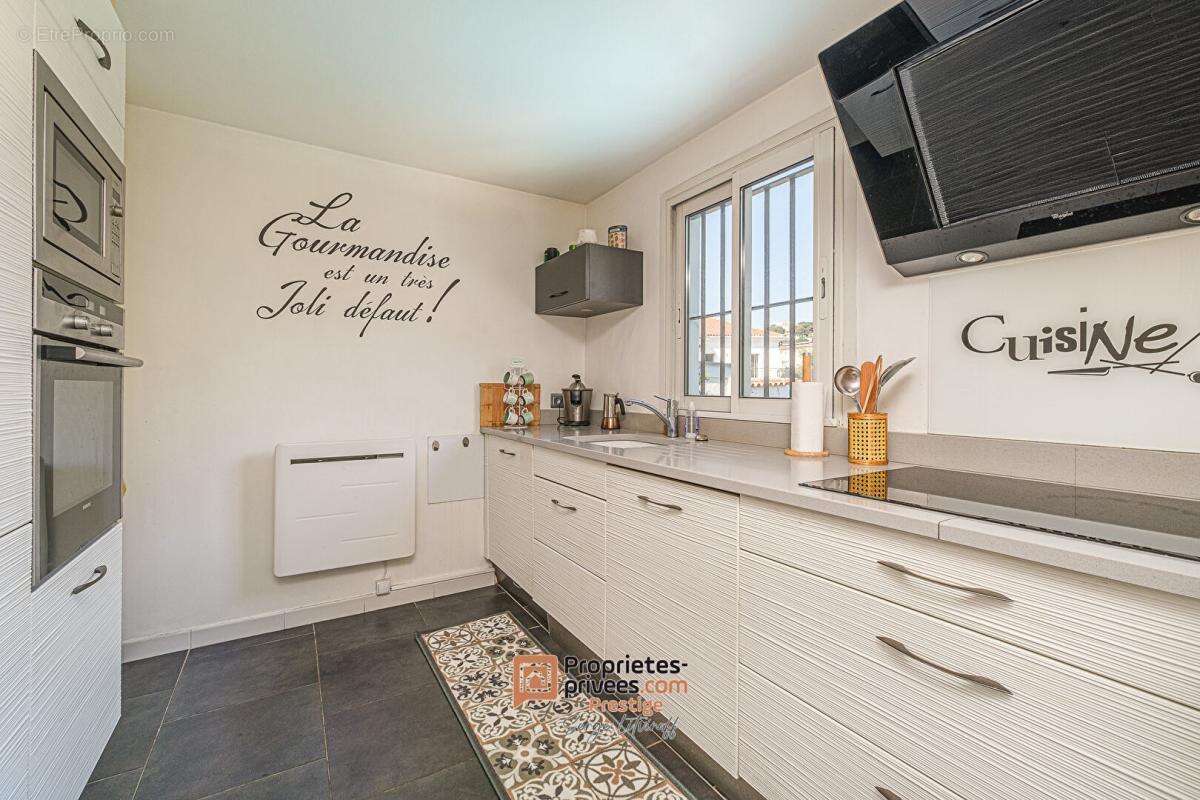 Maison à MARSEILLE-8E