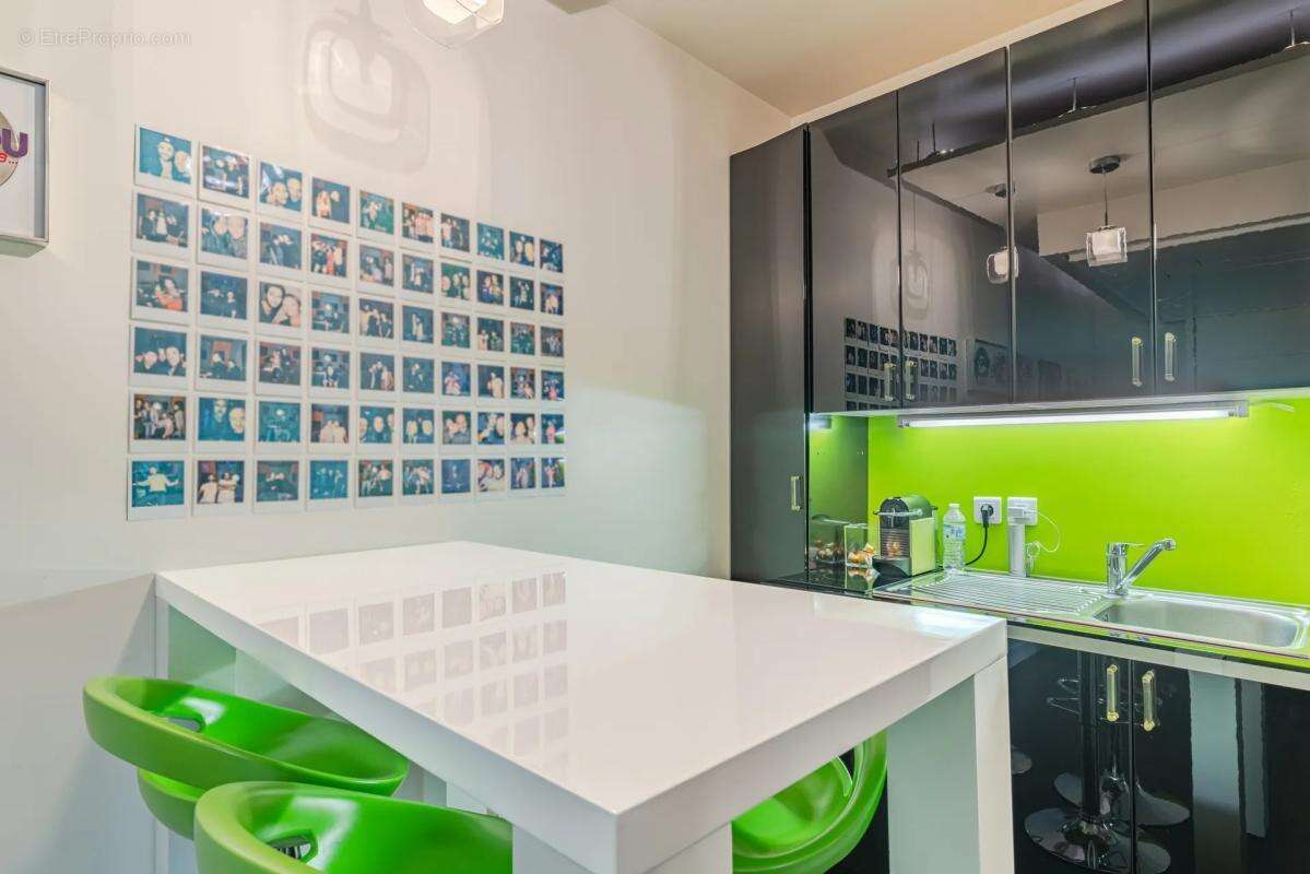 Appartement à PARIS-11E