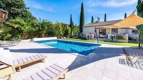 Maison à EYGALIERES