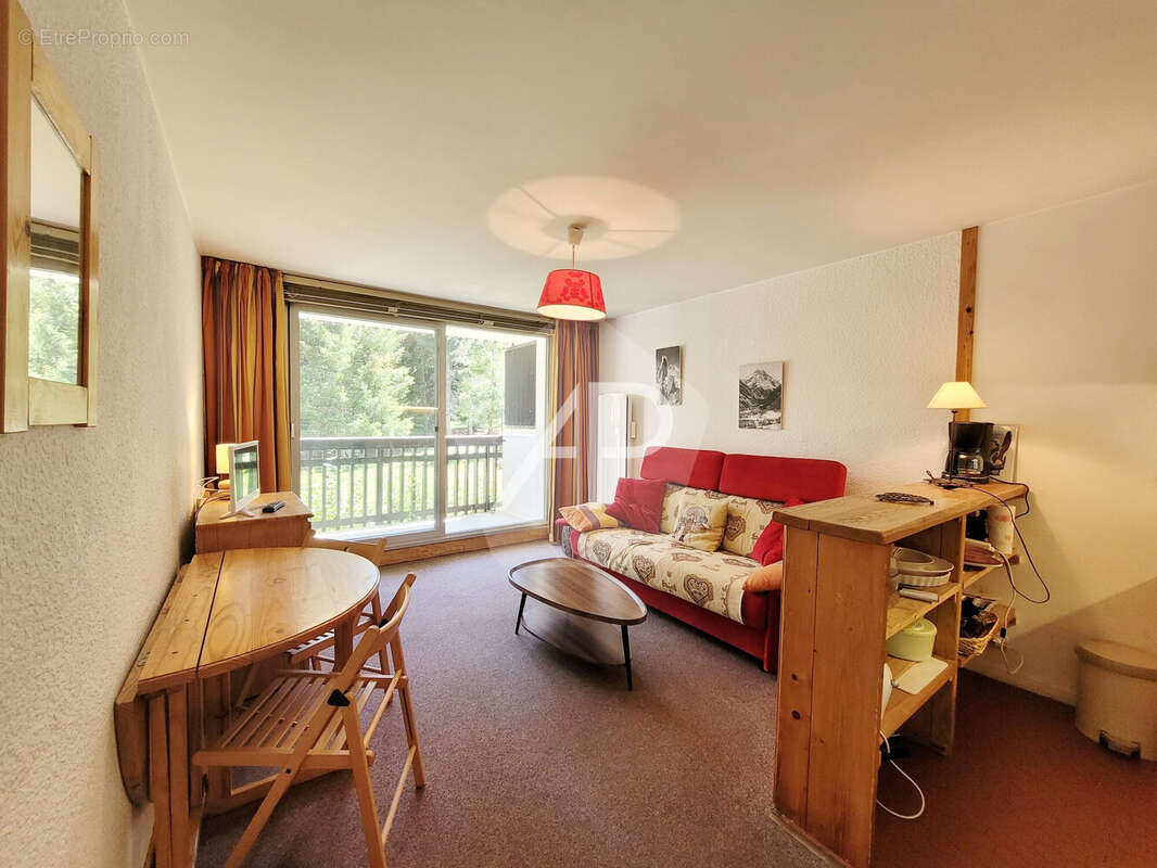 Appartement à LA SALLE-LES-ALPES
