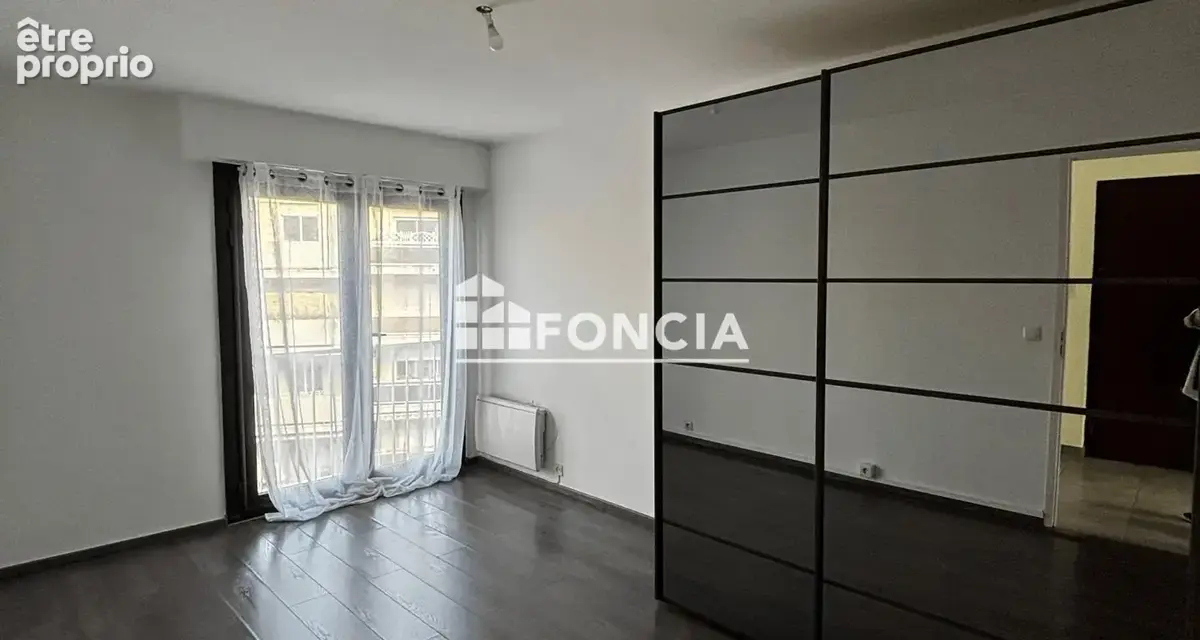 Appartement T2 TRAVERSANT - Centre-ville - photo 8