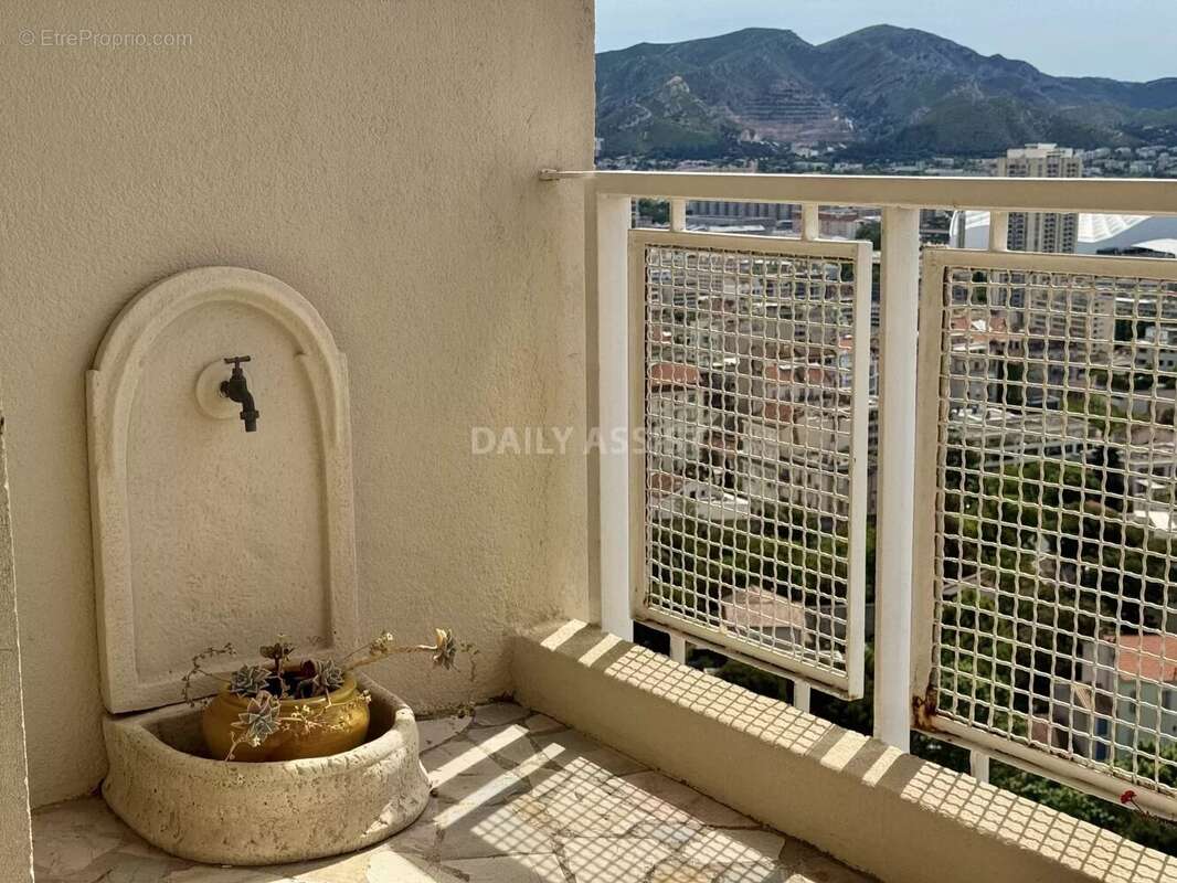 Appartement à MARSEILLE-8E