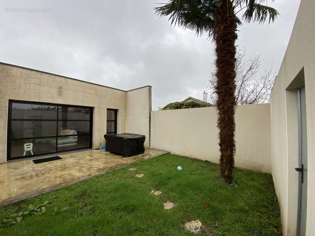 Maison à LES SORINIERES