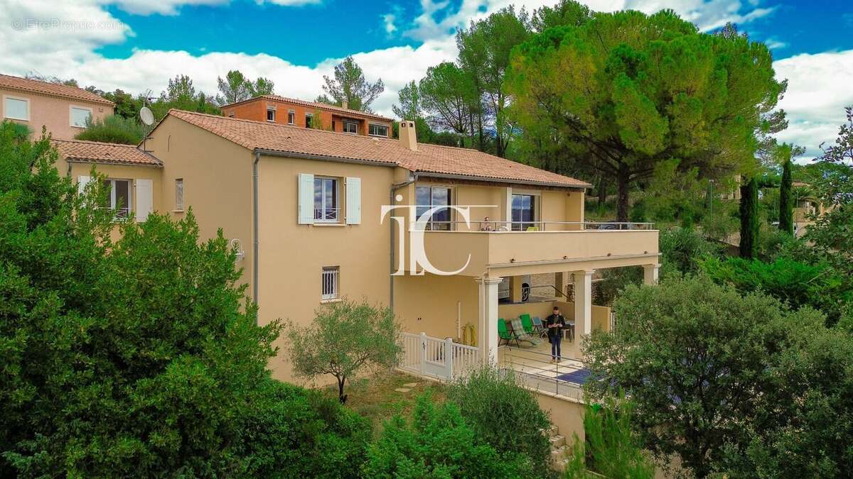 Maison à SAINT-AMBROIX