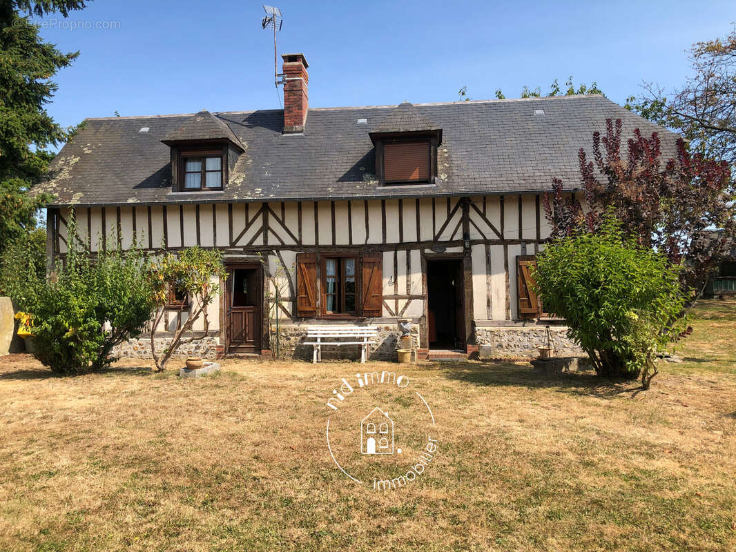Maison à CORMEILLES
