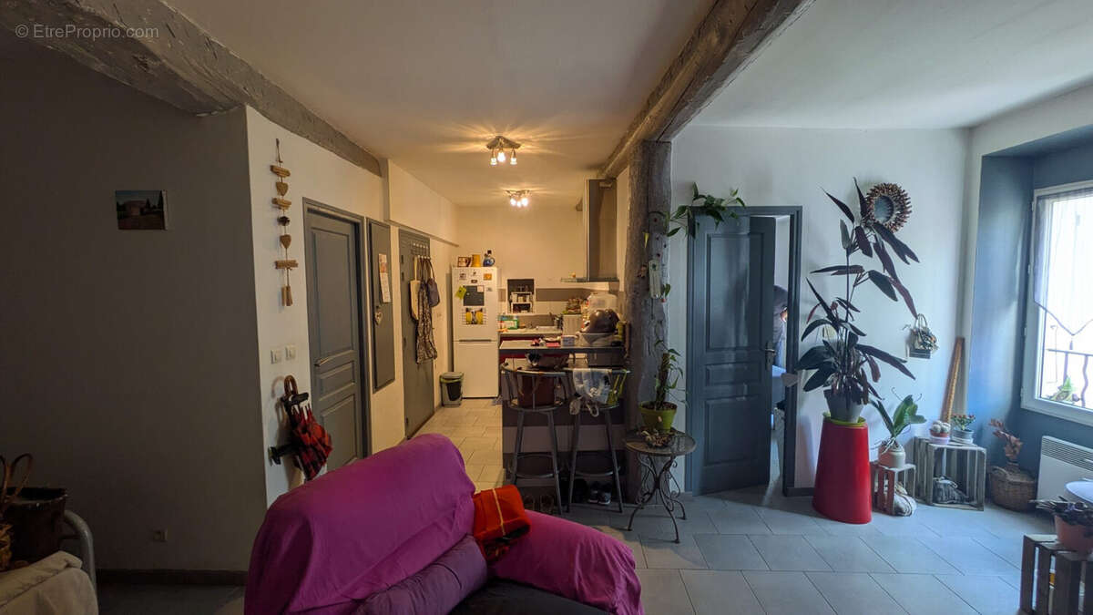 Appartement à PIGNANS