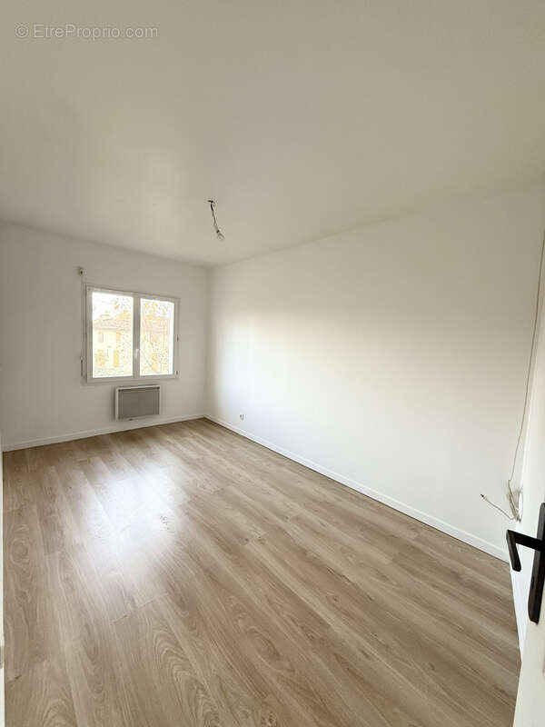 Maison à LALANDE-DE-POMEROL