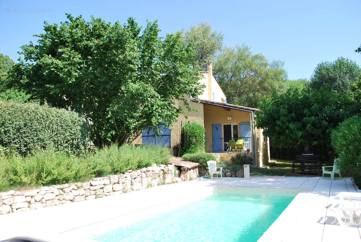 Maison à SALERNES
