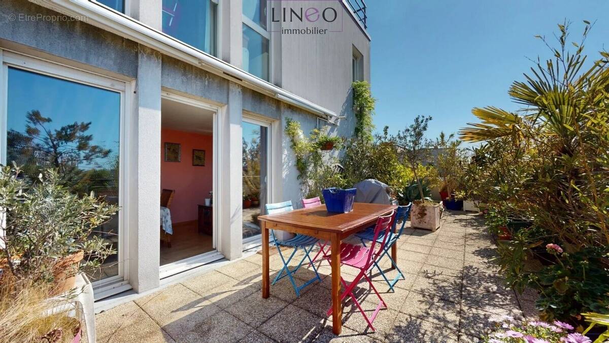 Appartement à CHOISY-LE-ROI