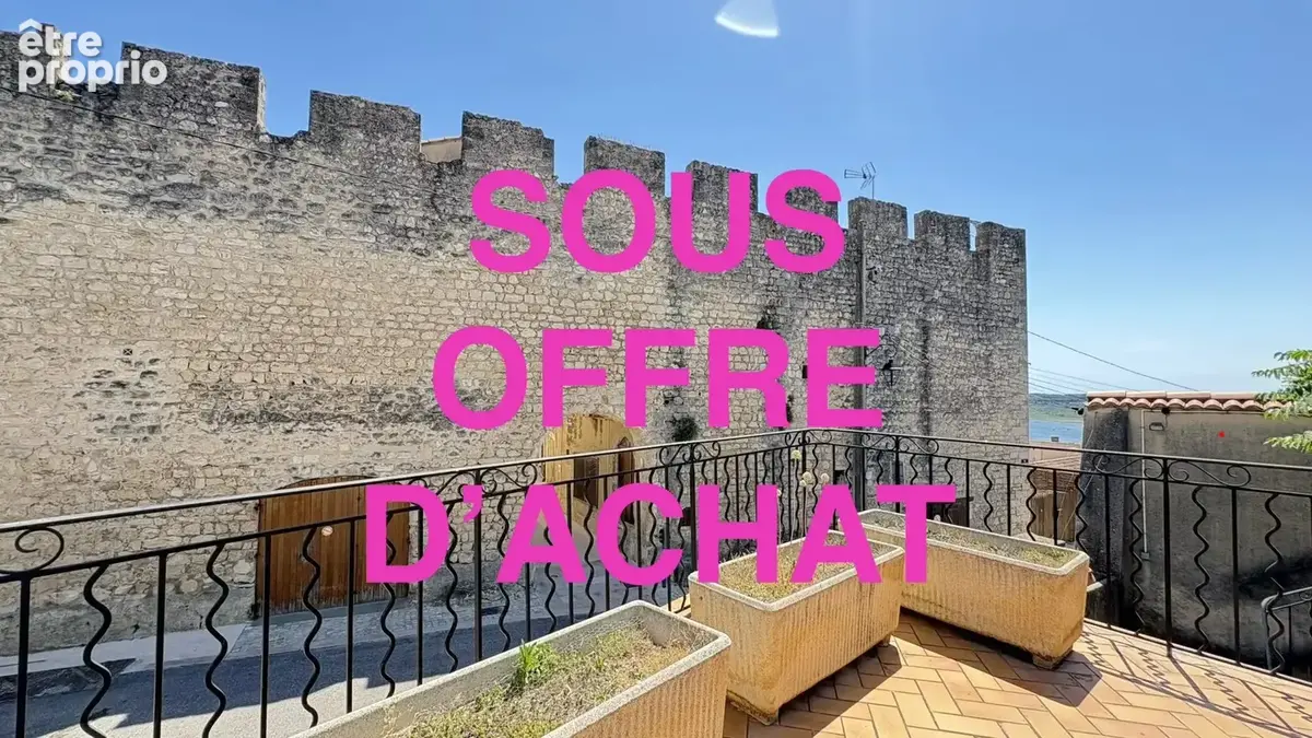Maison à SAINT-MITRE-LES-REMPARTS