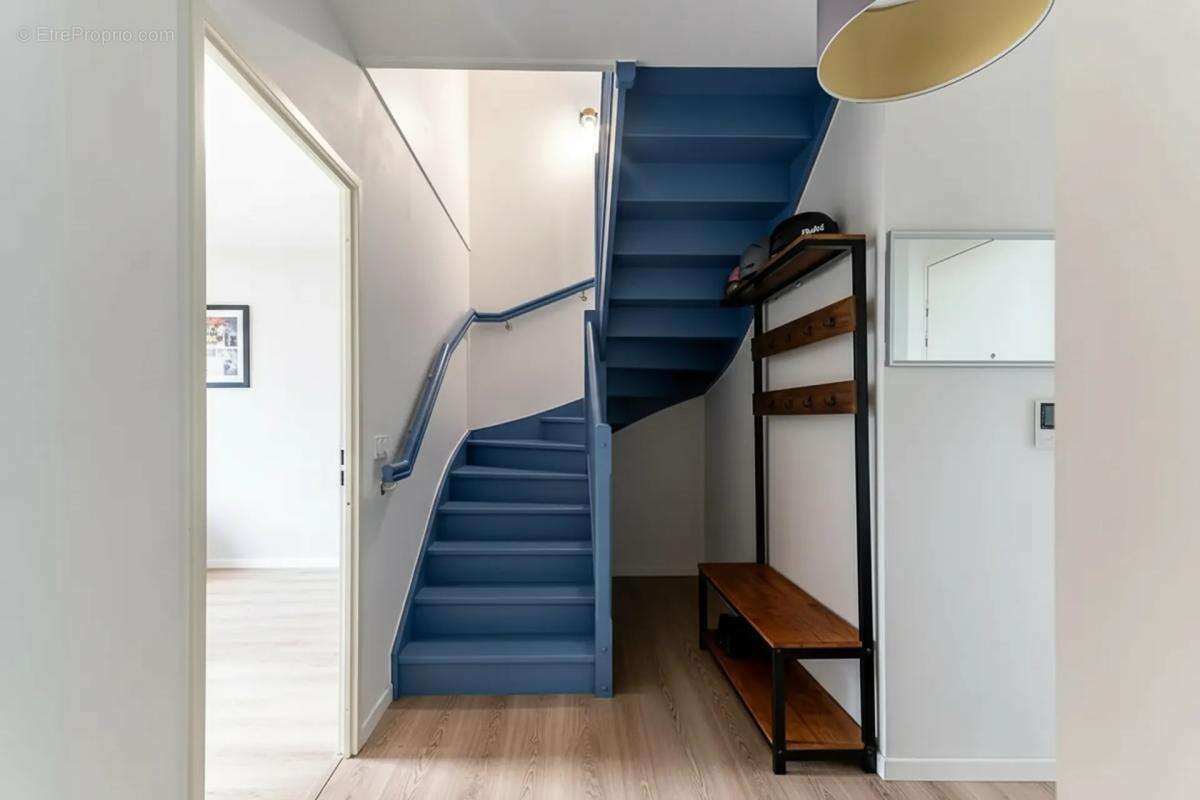 Duplex moderne avec terrasse et vue canal - photo 11