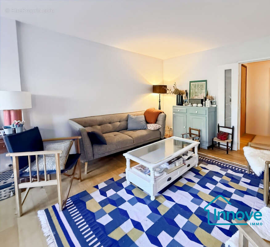 Appartement à VERSAILLES