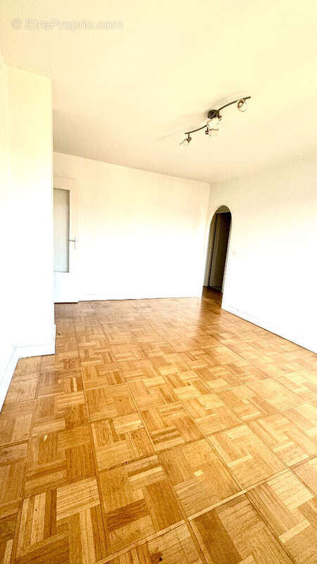 Appartement à CHAMPIGNY-SUR-MARNE