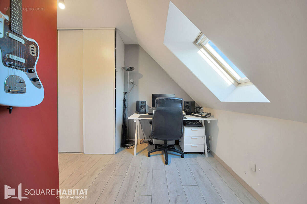 Maison à MONTIGNY-EN-GOHELLE