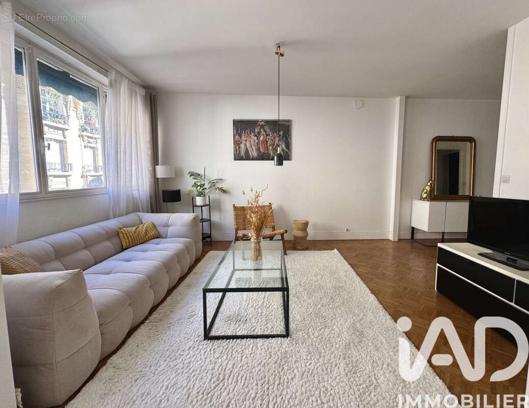 Photo 4 - Appartement à PARIS-16E