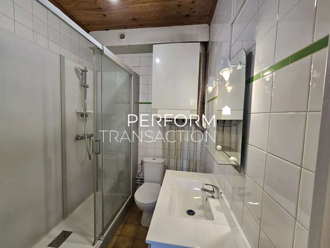 Appartement à RIVES