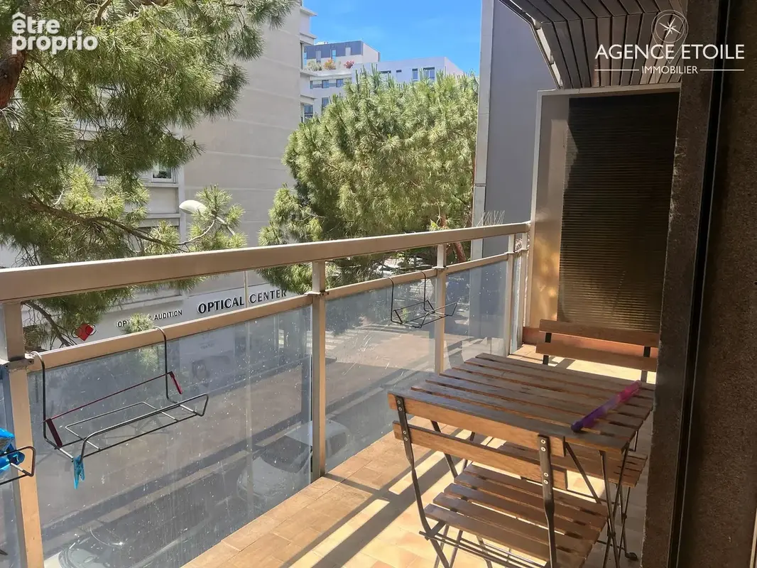 Appartement à MARSEILLE-8E
