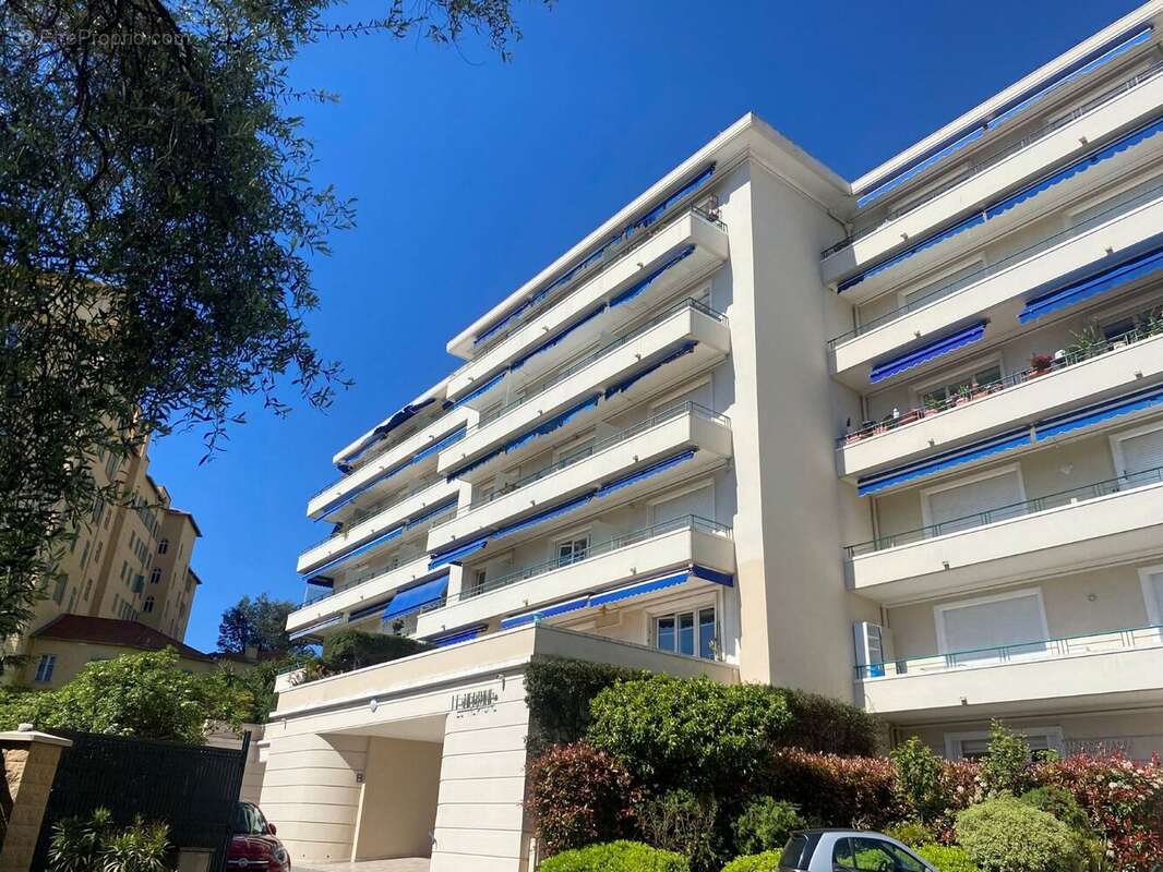 Appartement à MENTON