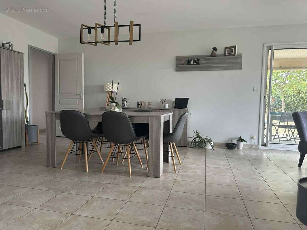 Pavillon de plain pied 100m² 4 chambres - photo 7