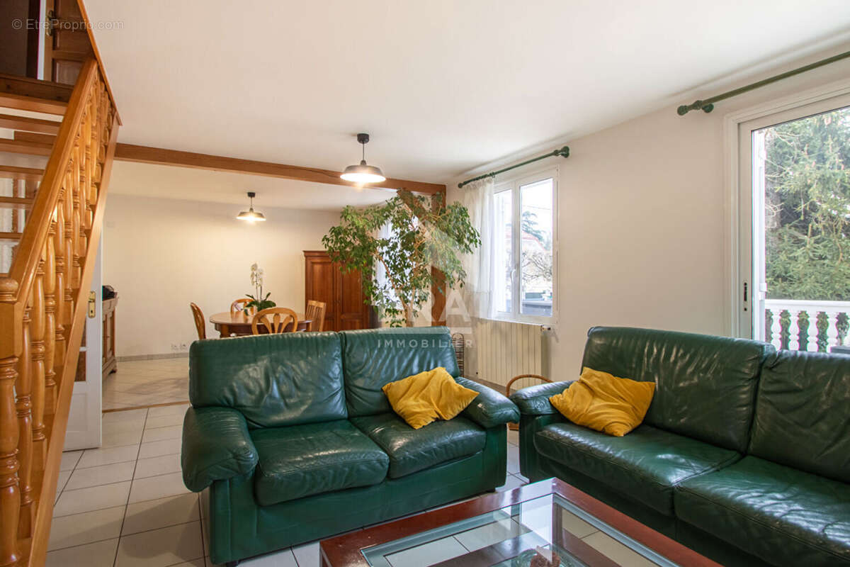 Maison à CHAMPS-SUR-MARNE