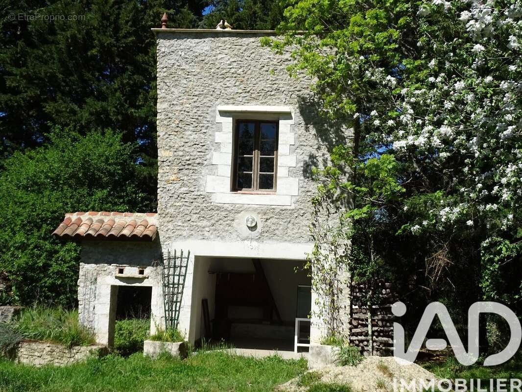 Photo 6 - Maison à PUY-L'EVEQUE