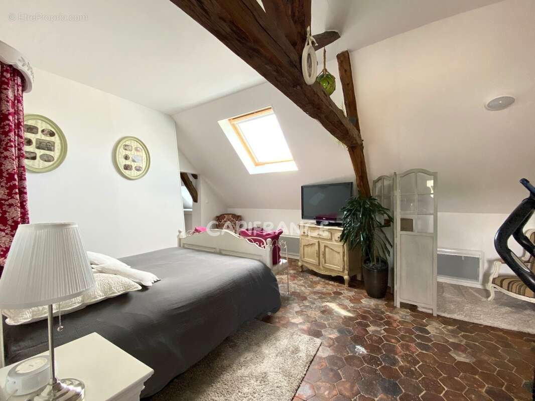 Maison ancienne de charme, jardin avec jacuzzi, hyper centre Noailles, tout à pied - photo 13