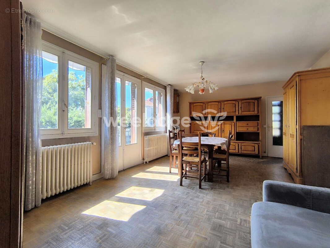 Maison 65 m² à Conflans-Sainte-Honorine  - photo 2