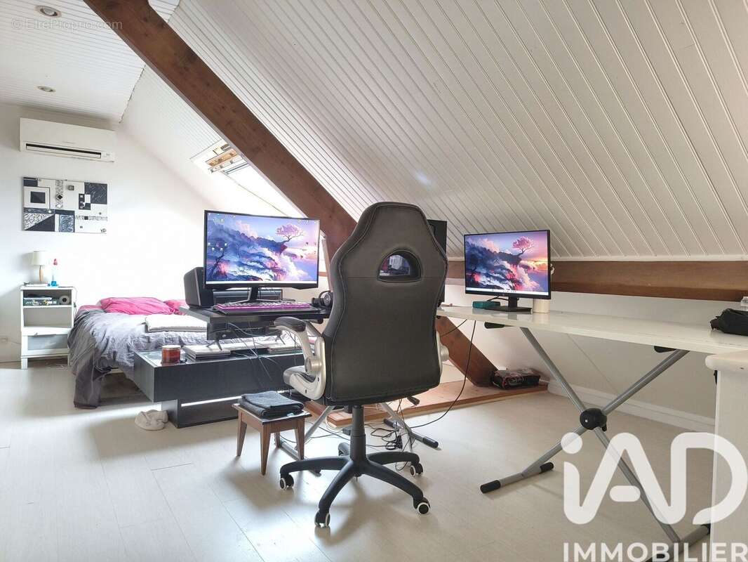 Maison 144 m² à Forges-Les-Bains  - photo 8