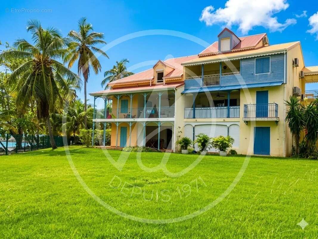 Appartement à LE GOSIER