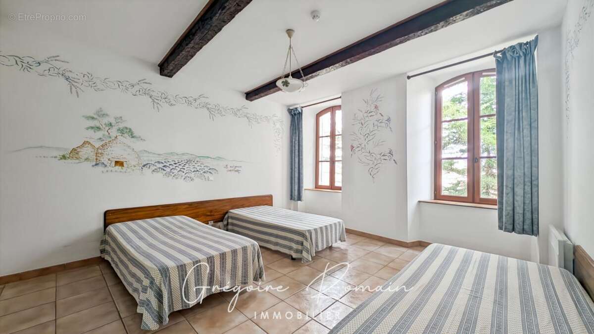 Maison à BANON