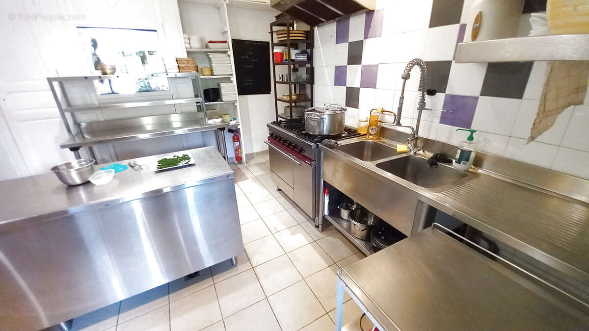 Restaurant avec logement de fonction - photo 9