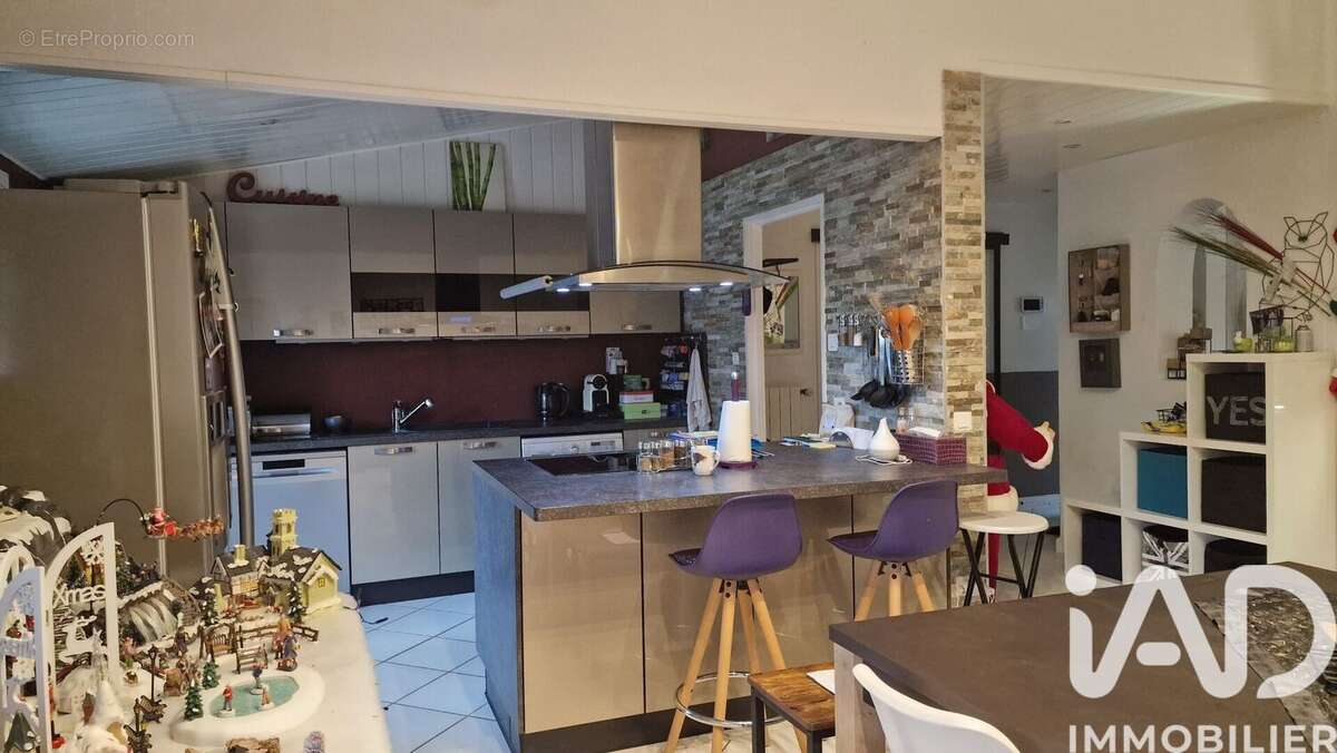 Photo 3 - Maison à LESIGNY