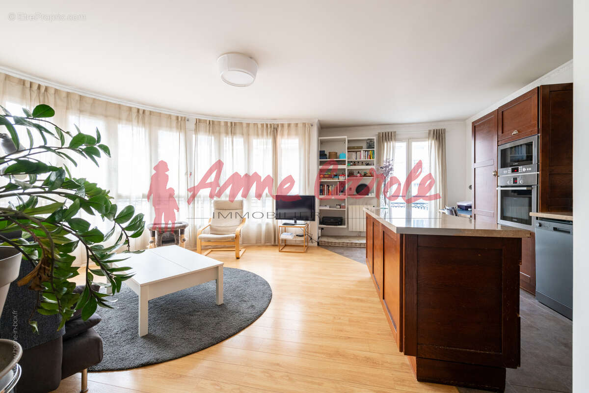 Appartement à SAINT-MAURICE